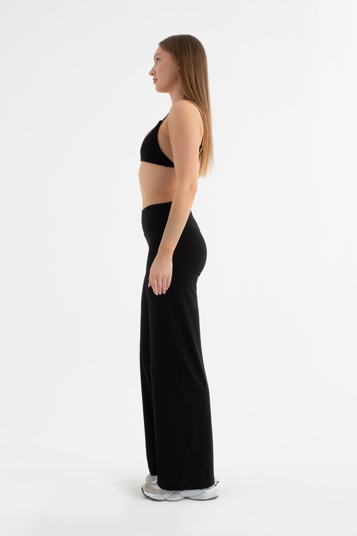 CORDAY STRIDE Midnight siyah geniş paça pantolon - arka görünüm