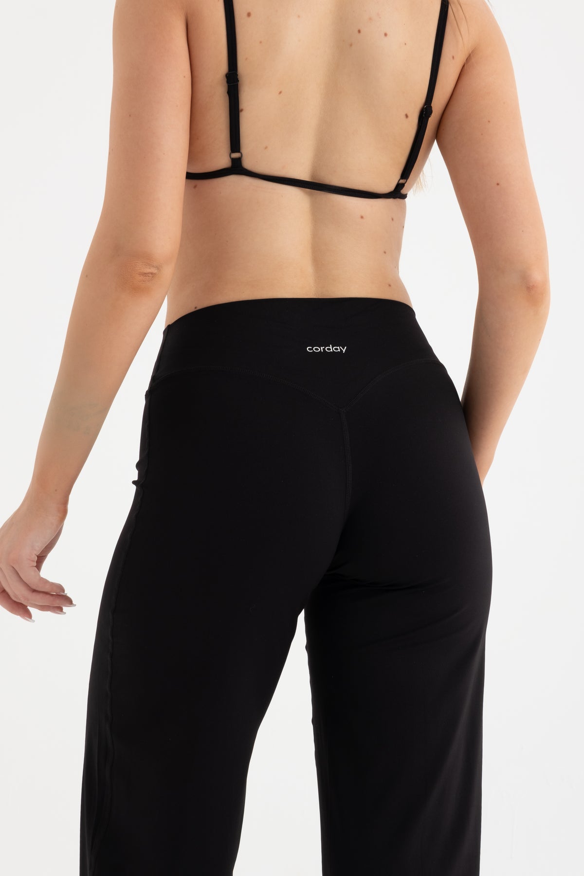 CORDAY STRIDE Midnight siyah geniş paça pantolon - detay görünümü