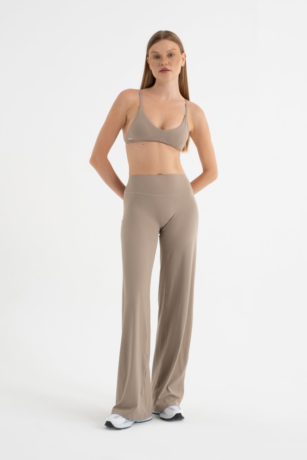 CORDAY STRIDE Dune bej-toprak ton geniş paça pantolon - detay görünümü