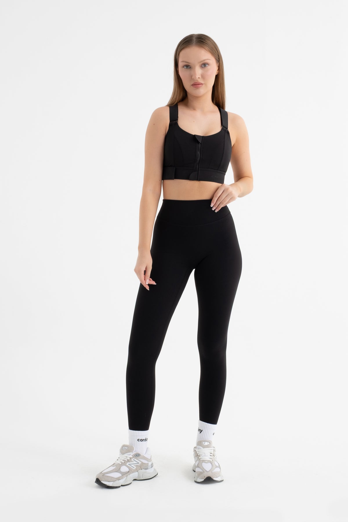 CORDAY Black Form Bra - ön görünüm